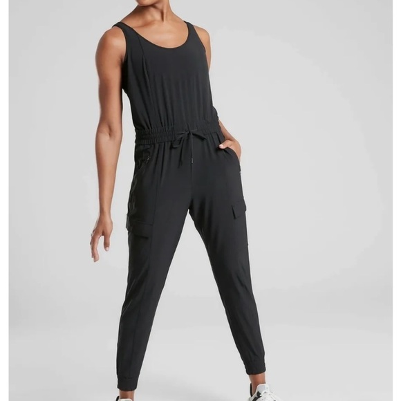 Athleta Unbound Black Jumpsuit Sleeveless Drawstring Waist Pockets size Large - Picture 3 of 15